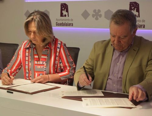 En la Sala de Prensa del Ayuntamiento se ha firmado el Convenio de Colaboración Cultural del año 2024. 32 años juntos para difundir una cultura de calidad en libertad.